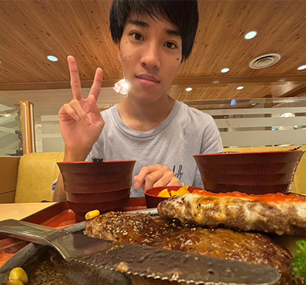 経済学部 新2回生 小川さん